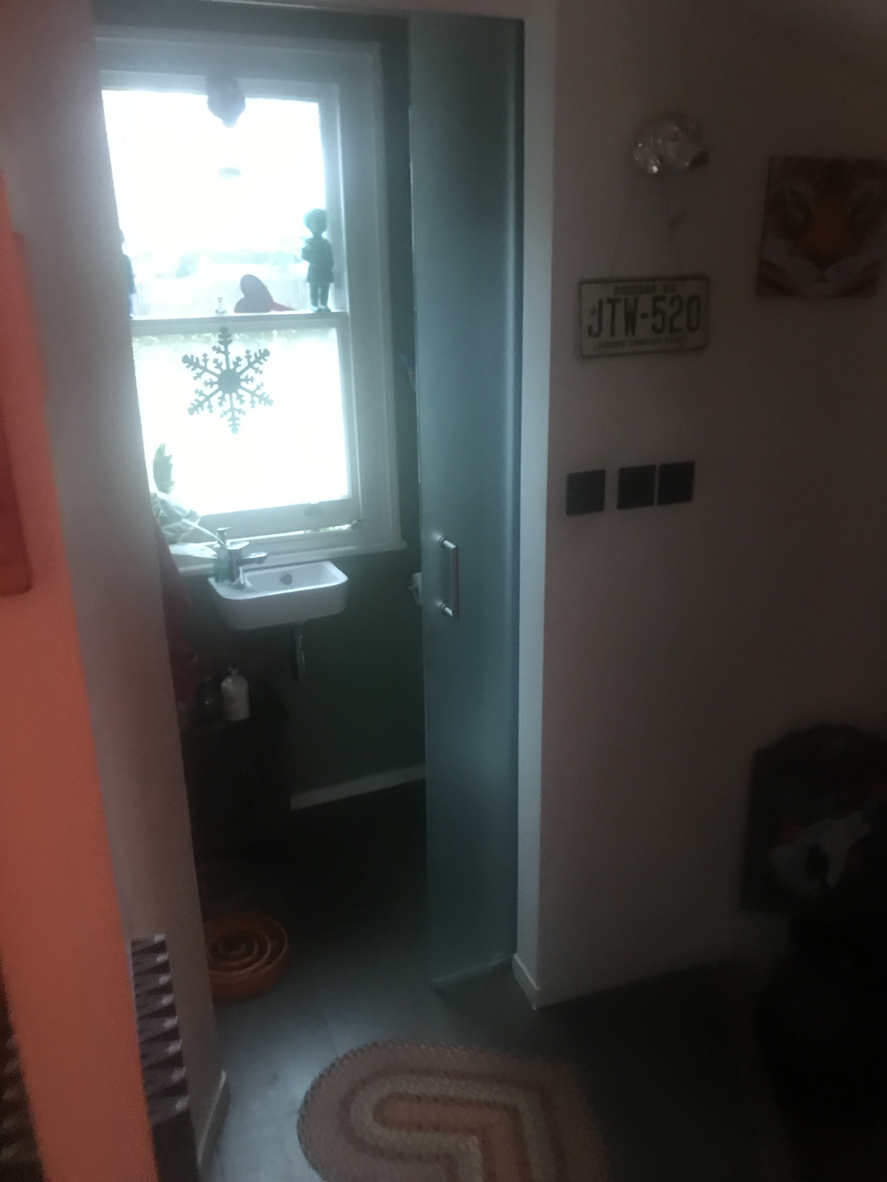 Room for rent in Swiss Cottage house share