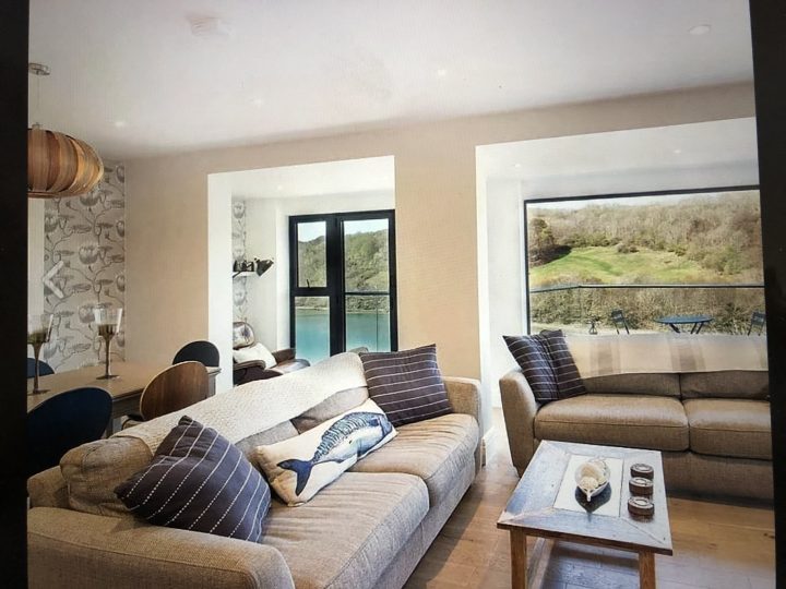 Room for rent in Looe PL13 1LR house share 137184