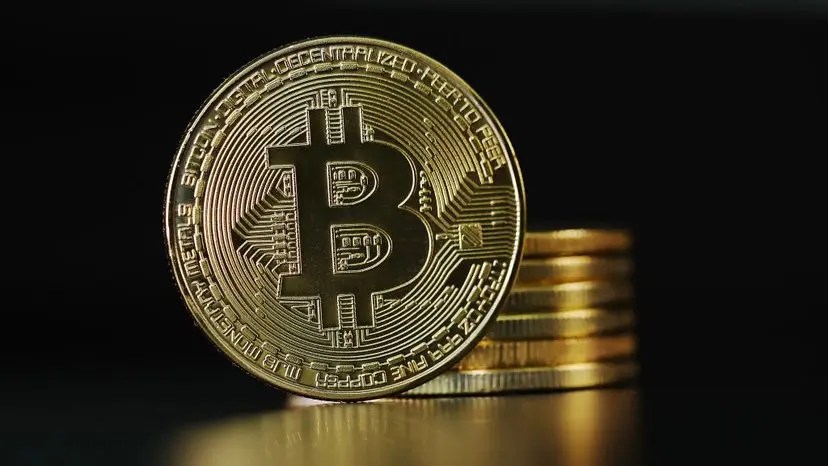 CLARITY Act : Nouvelles règles pour Bitcoin et crypto CLARITY Act : Nouvelles règles pour Bitcoin et crypto