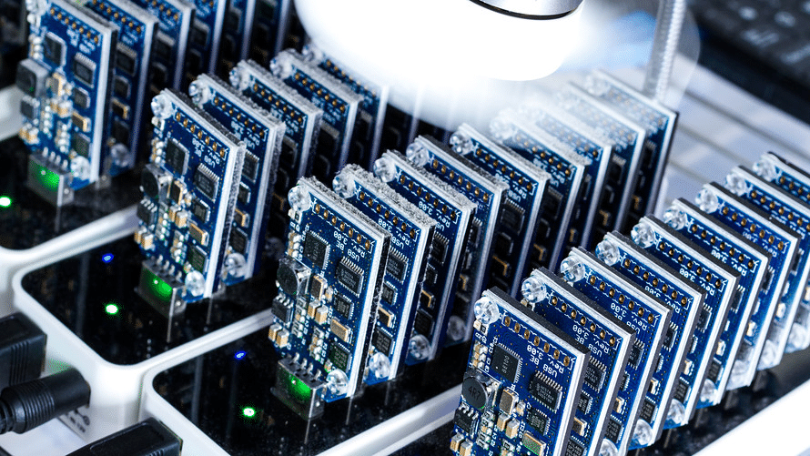 Bitcoin Mining Giants Woo Miners with NextGeneration Chips CoinCentral