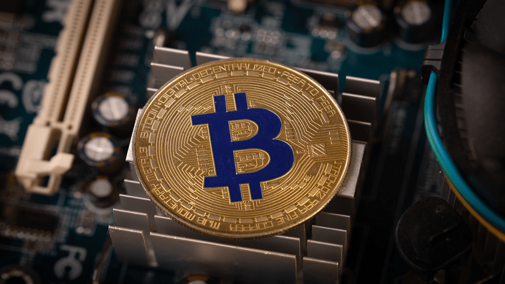 Bank of England Governor Andrew Bailey Says Bitcoin Can