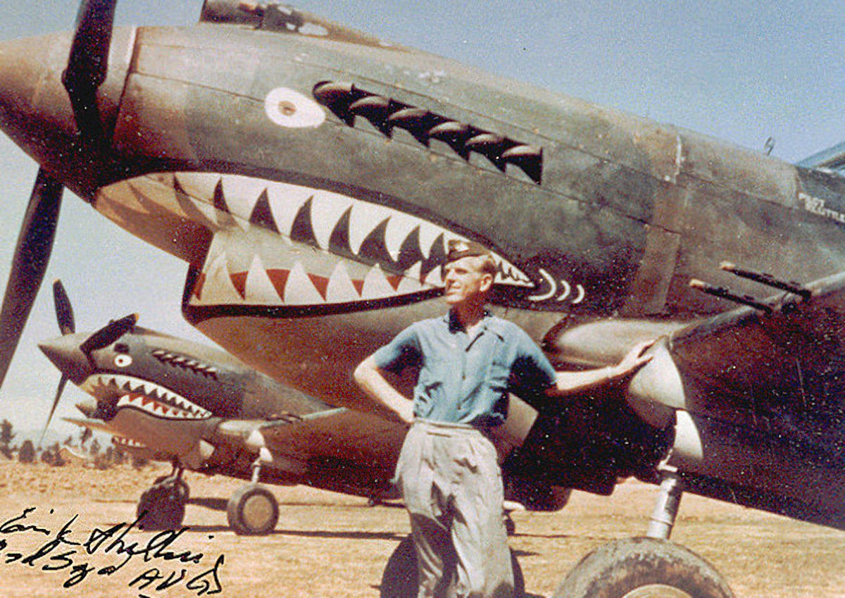 Flying tigers; El escuadrón de los tigres voladores en China, 19411942
