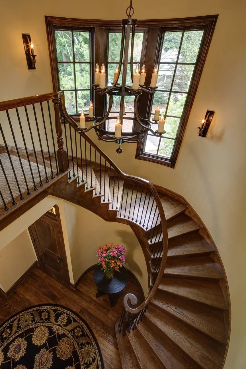 Build Your Custom Lake Home for Today and Beyond Colby