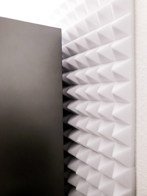 Extrem leiser Kühlschrank / KühlGefrierKombination in Wohnküche Bosch KGN36XI45 coldcorner.de