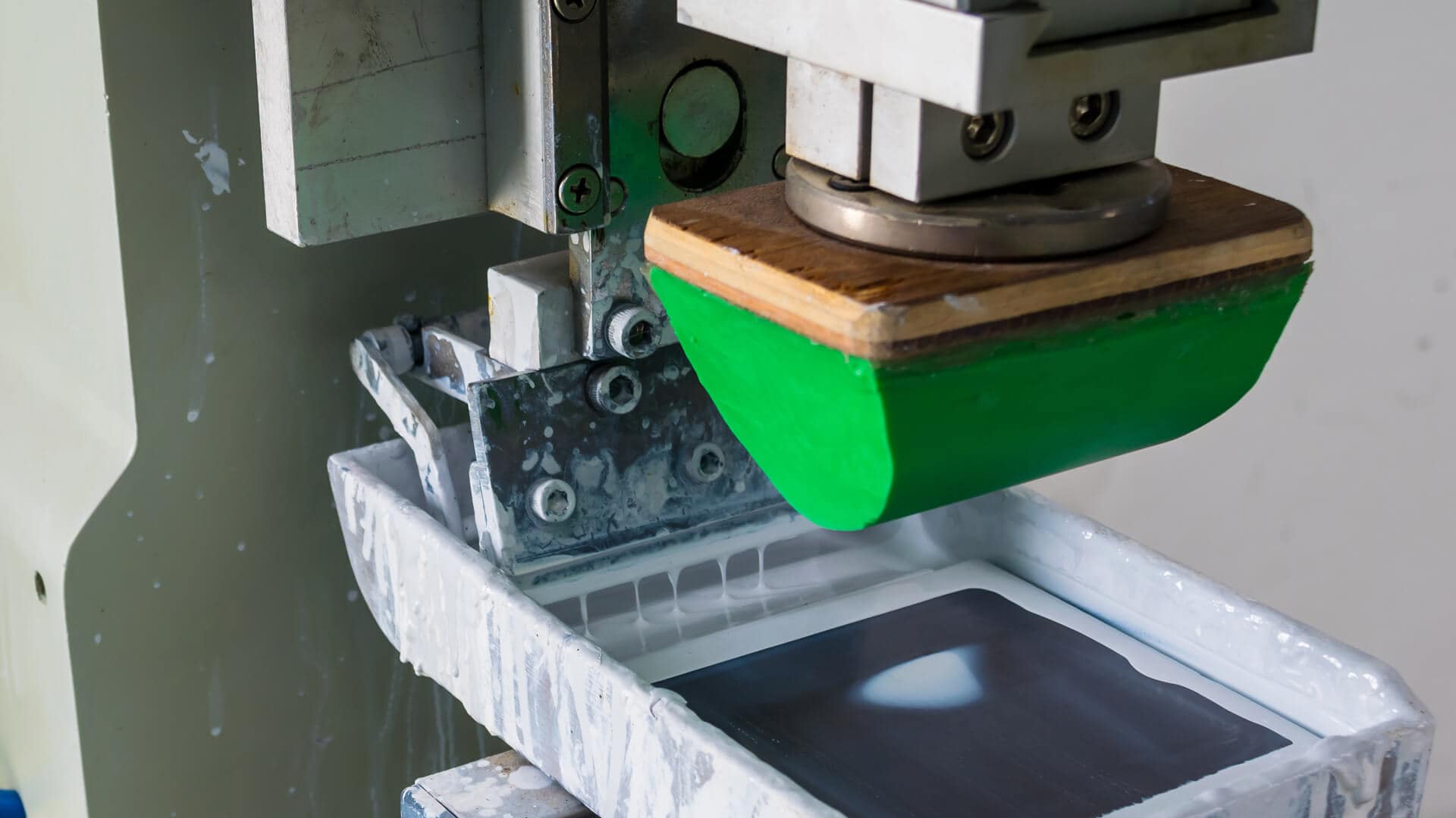 Bypassing Pad Printing Suppliers Eliminate the Middleman and Save