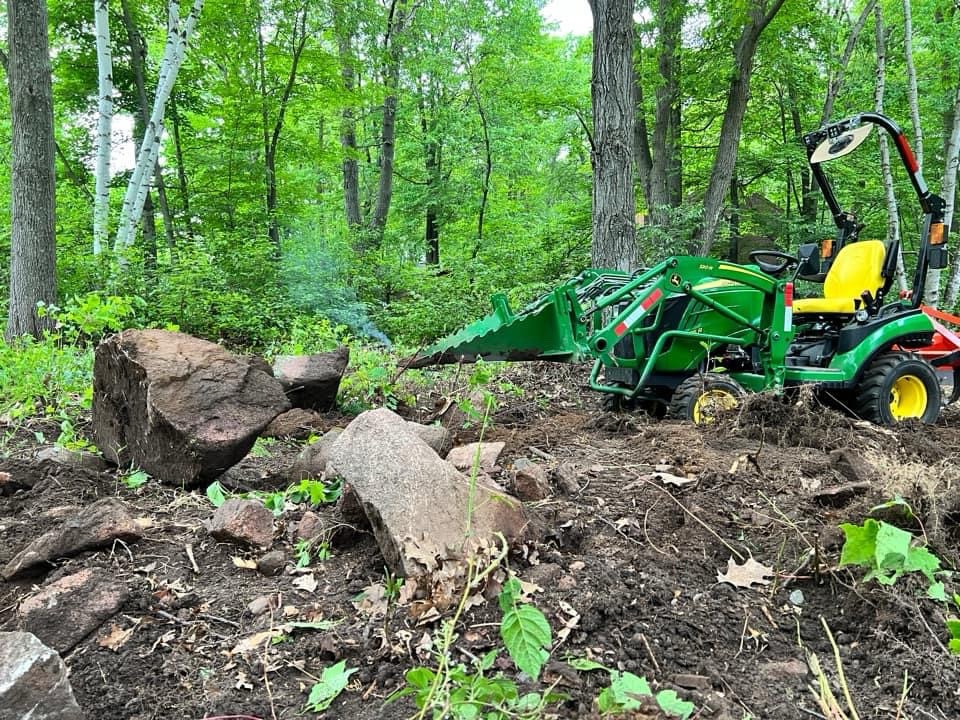 CRI John Deere Stump Bucket 12 Series 32″ Cold Roll Industrial