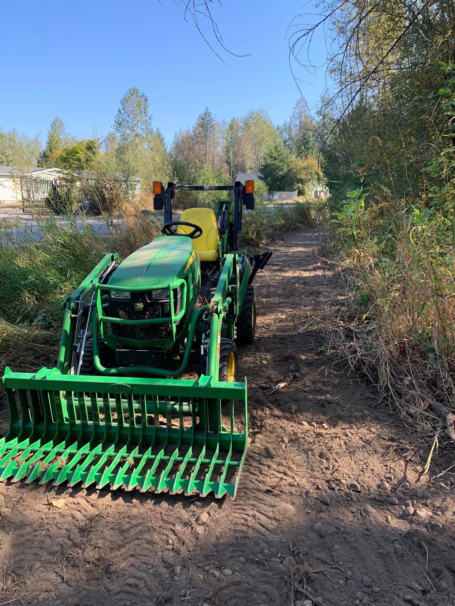 CRI 12 Series Deere Rock Bucket 54″66″ Cold Roll Industrial
