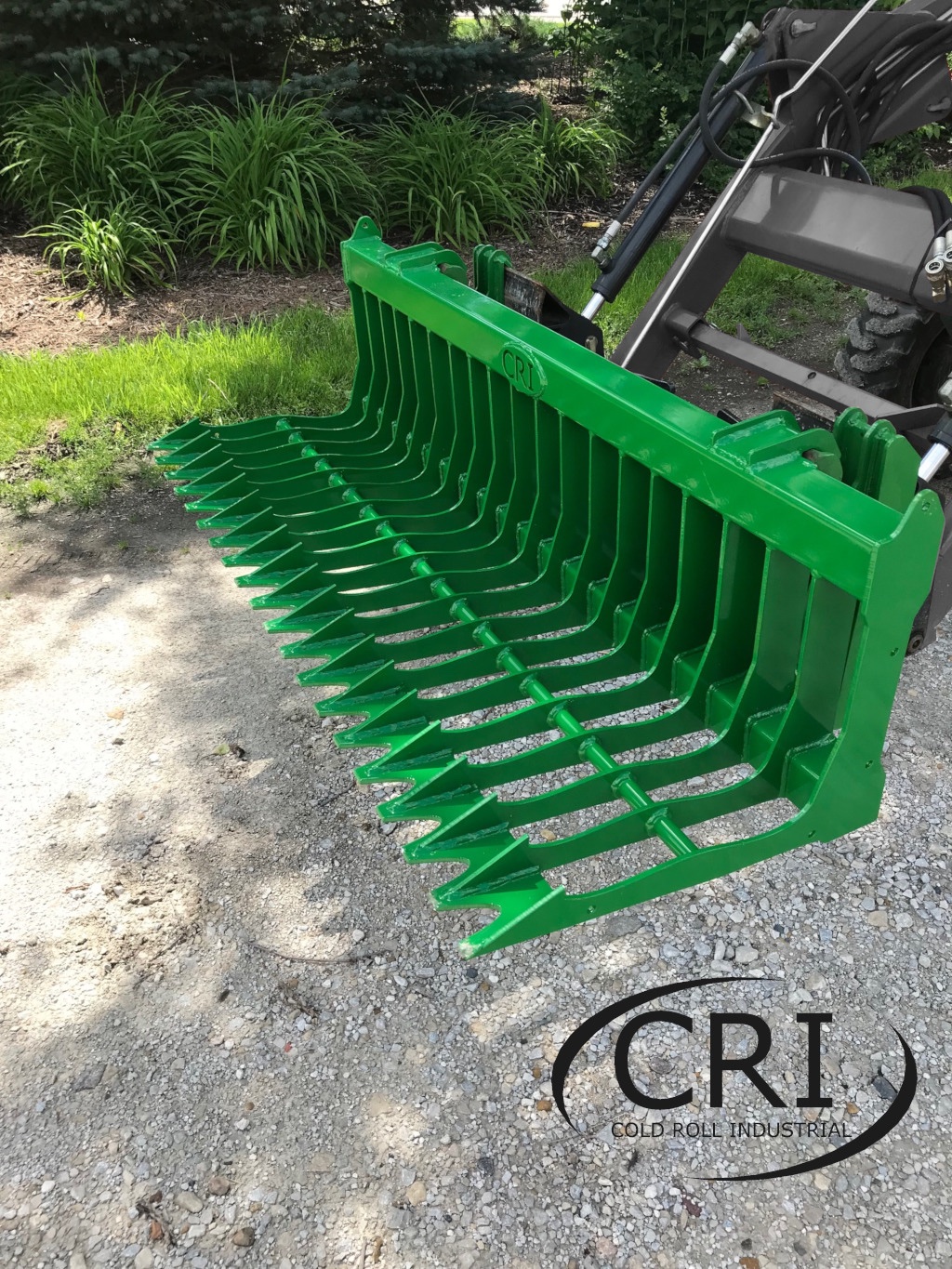 CRI 12 Series Deere Rock Bucket 54″66″ Cold Roll Industrial