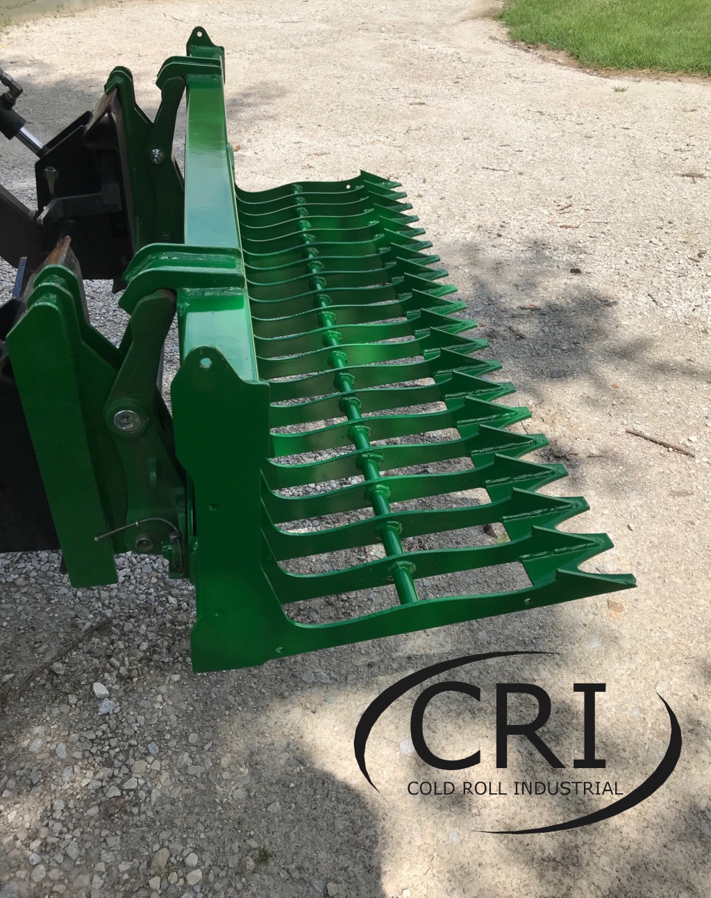 CRI 12 Series Deere Rock Bucket 54″66″ Cold Roll Industrial