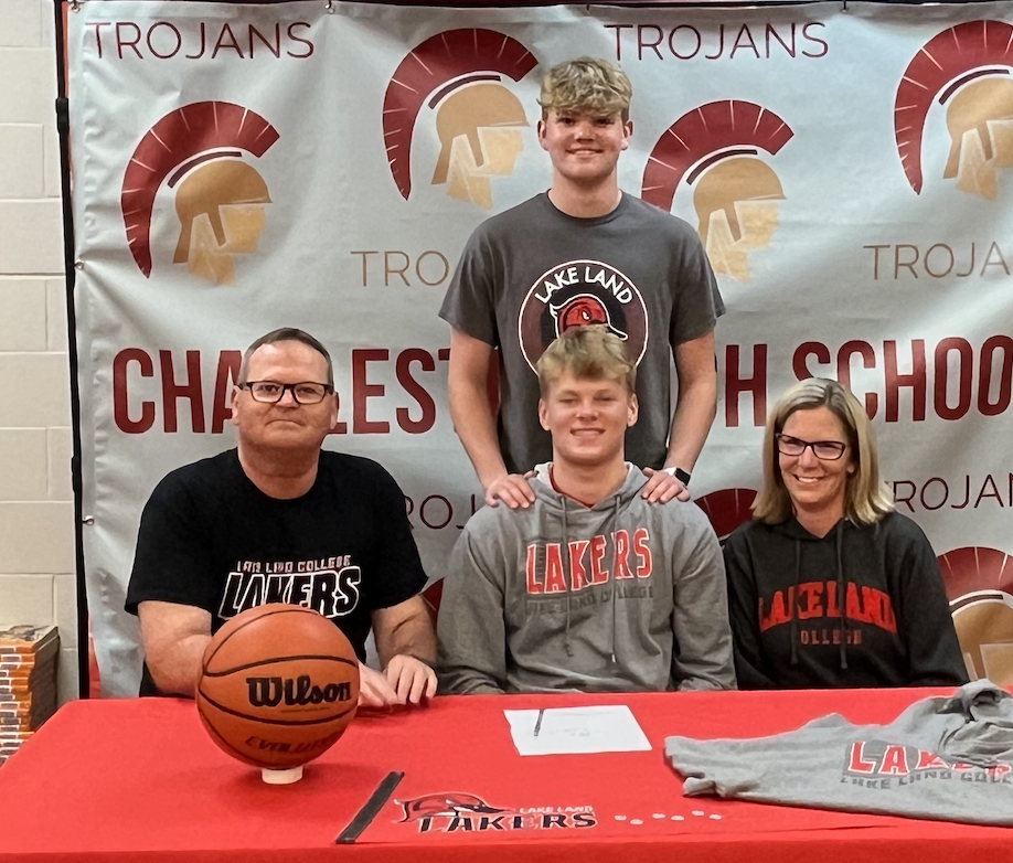 CHS’s Oakley headed to play basketball at Lake Land Coles County Sports