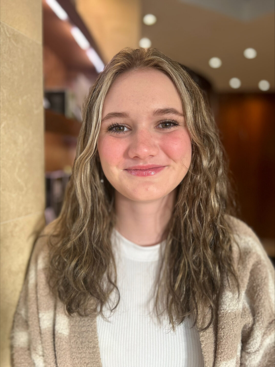 Emma B - Cole's Salon
