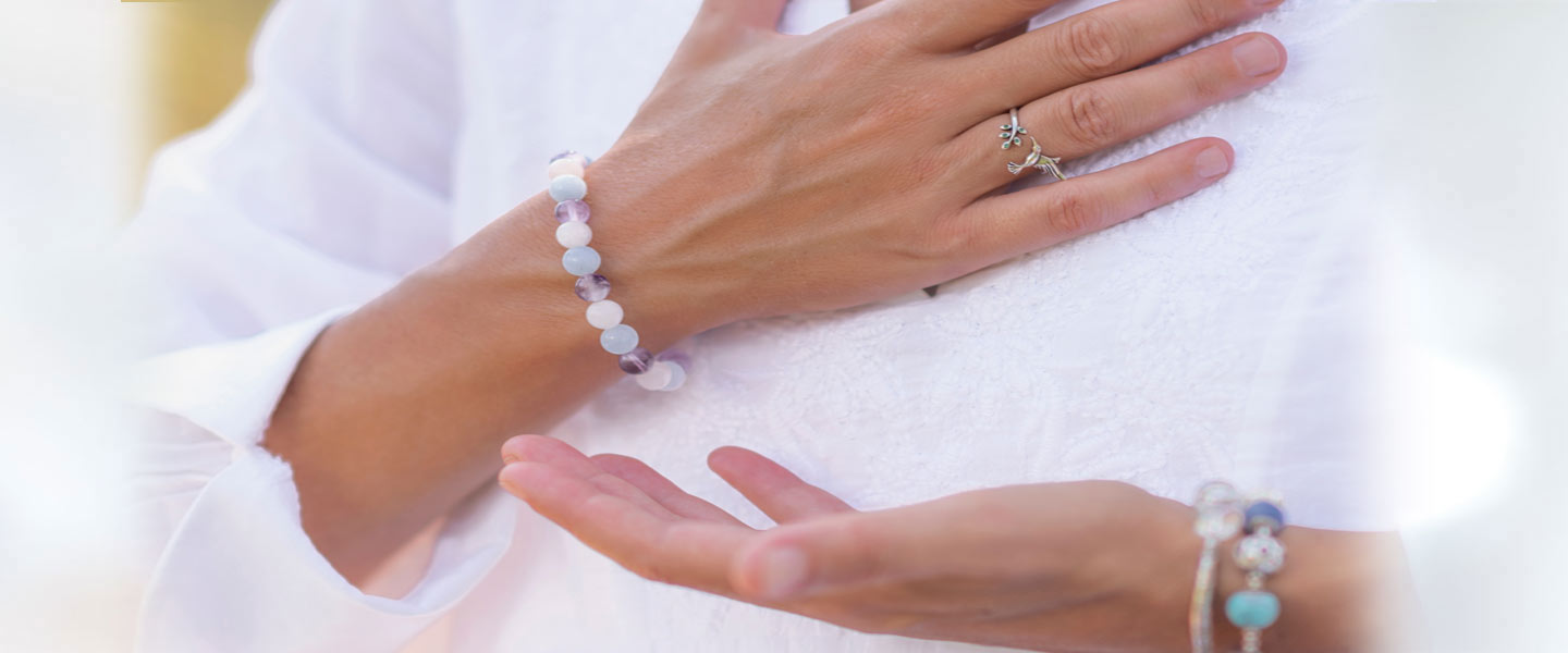 Medical Intuitive Integrative Healer Health & Life Coach Colette St