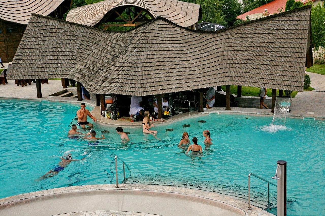 What Makes Your Pool water Turn Green? ColeyReed Homes