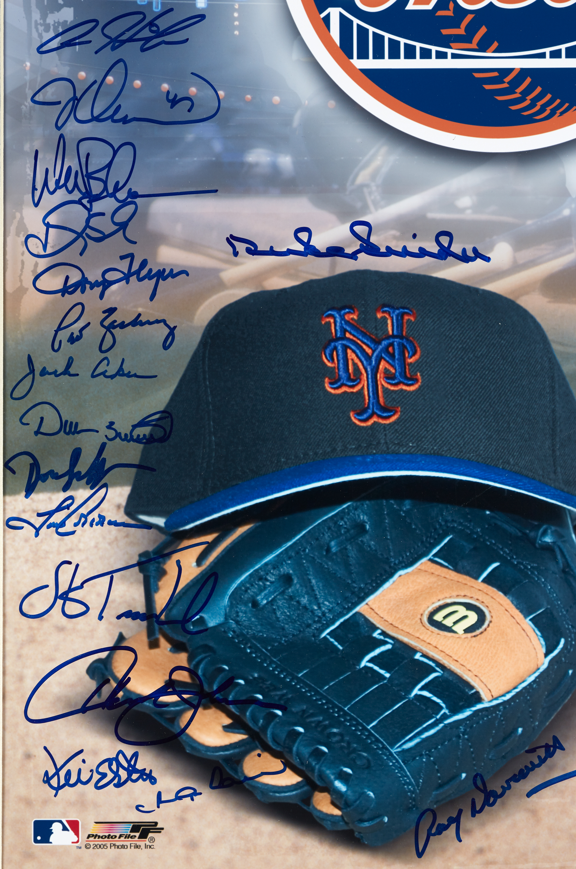 Lot Detail New York Mets Greats MultiSigned 16x20 Framed Photo (35