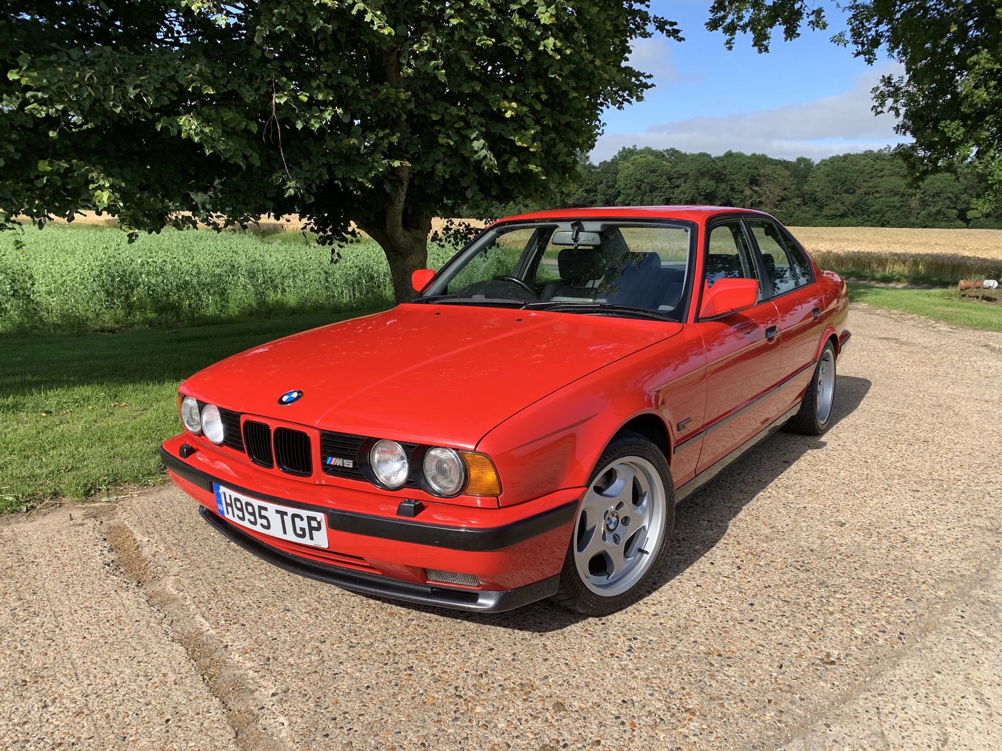 1990 BMW M5 (E34)