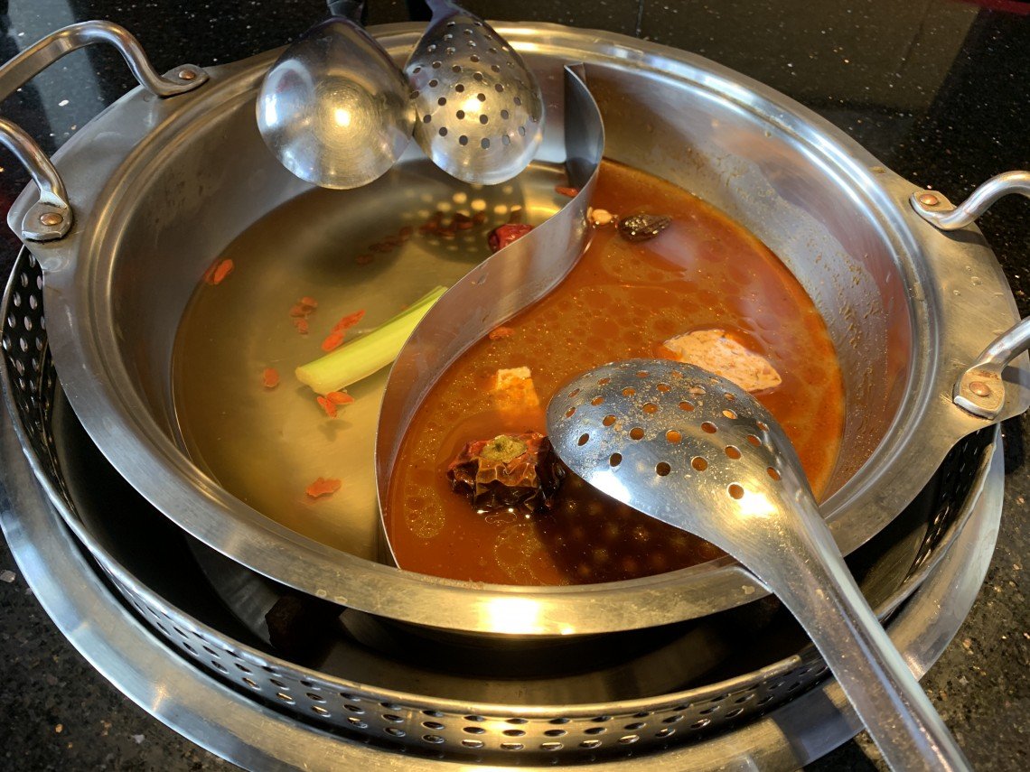 Giving Regular Mala Hot Pot a Try Collecting EXP