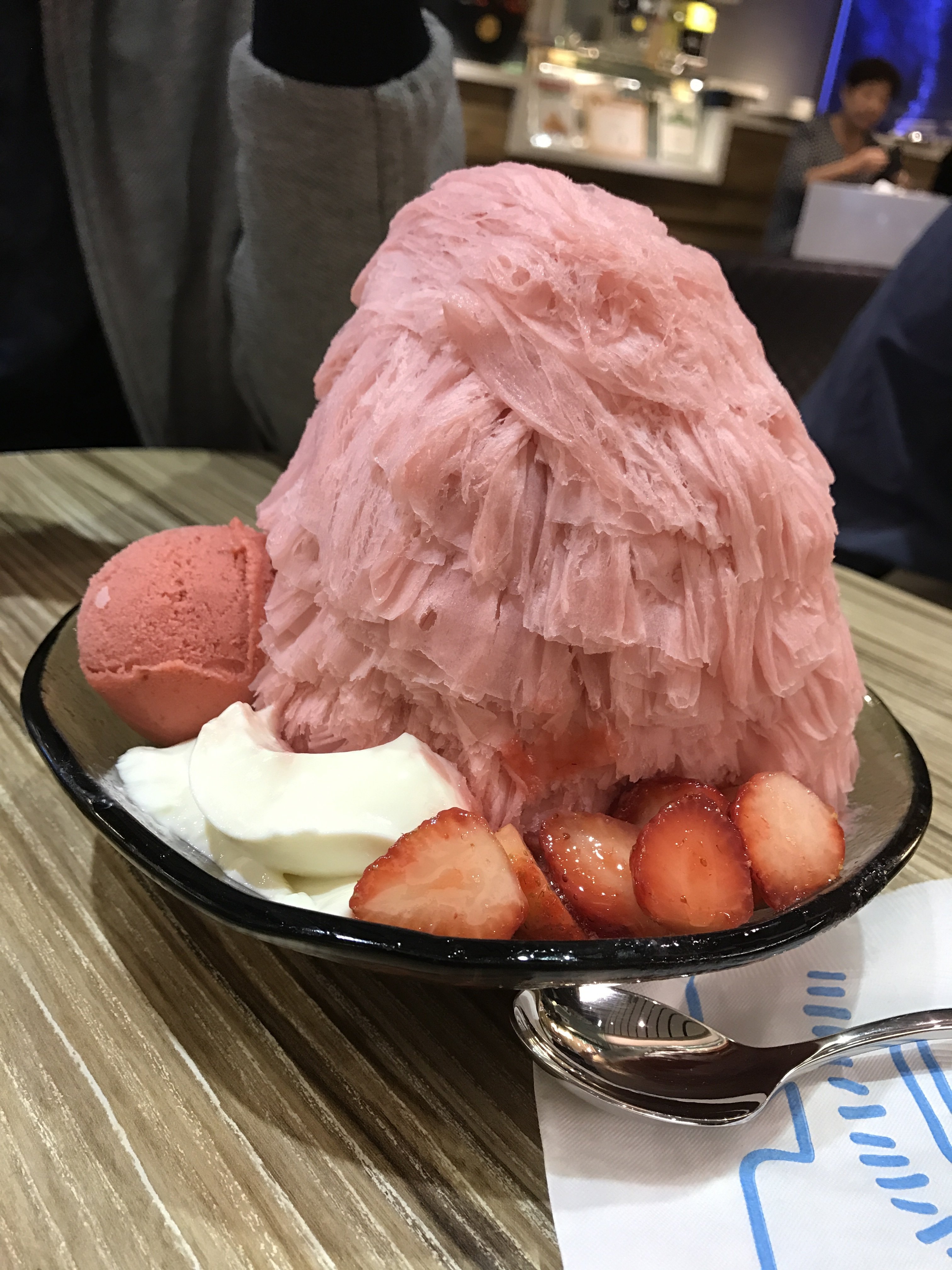 The Sweet and Creamy Taste of Taiwanese Snow Collecting EXP