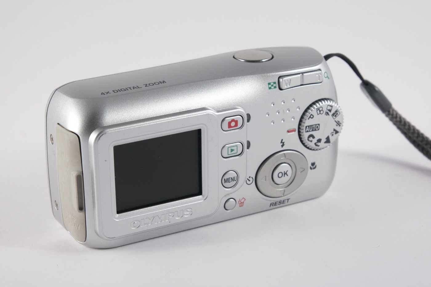 Olympus CAMEDIA C170 camera