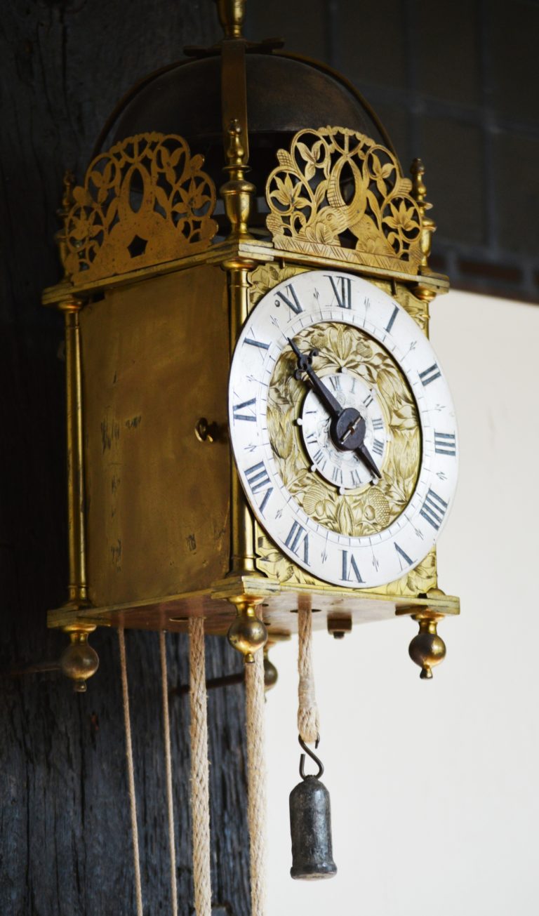 70 Different Types of Clocks Collection a day
