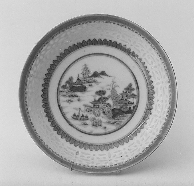 Saucer Chinese, for British or American market The Metropolitan