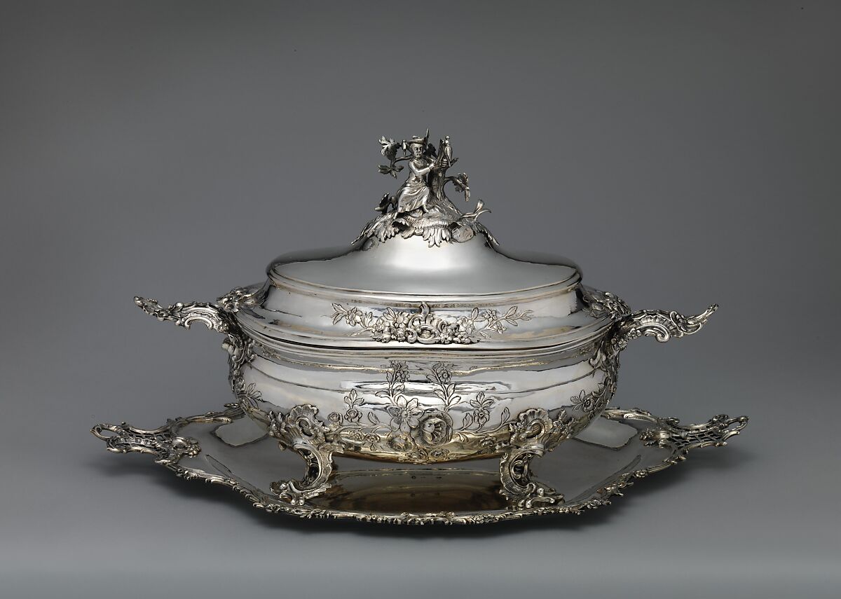 Bernhard Heinrich Weyhe Tureen and stand German, Augsburg The