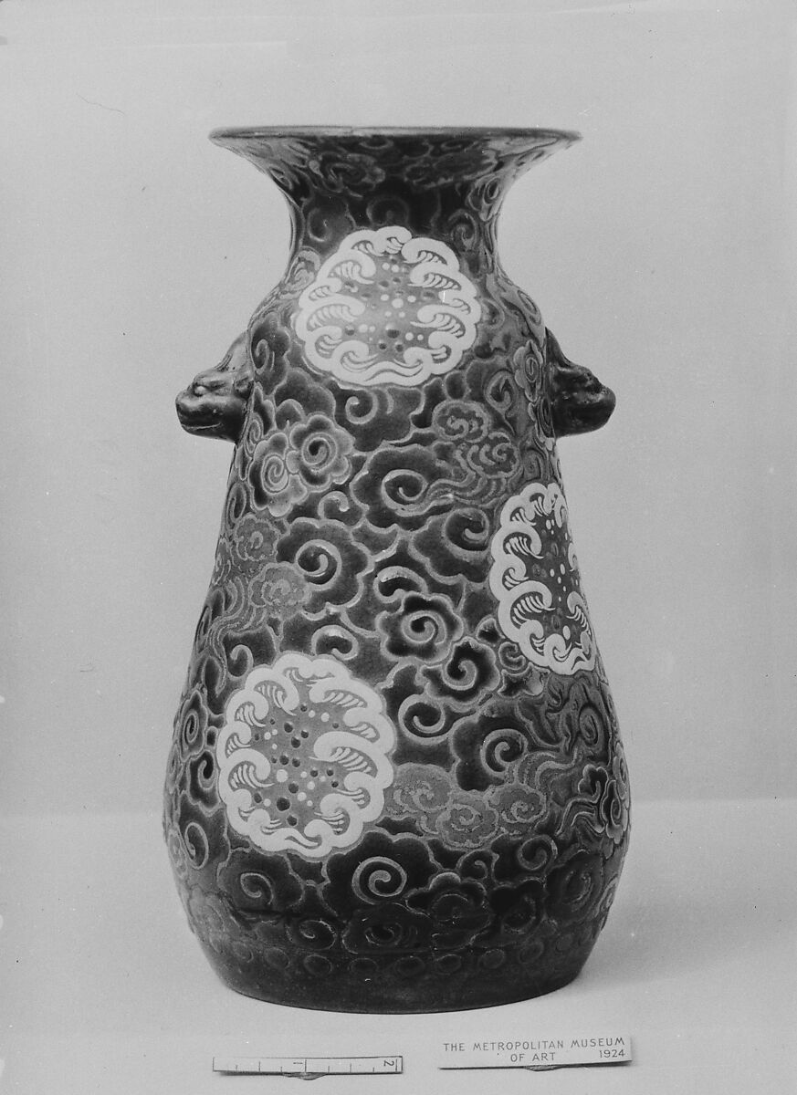 Vase Japan Edo period (16151868) The Metropolitan Museum of Art