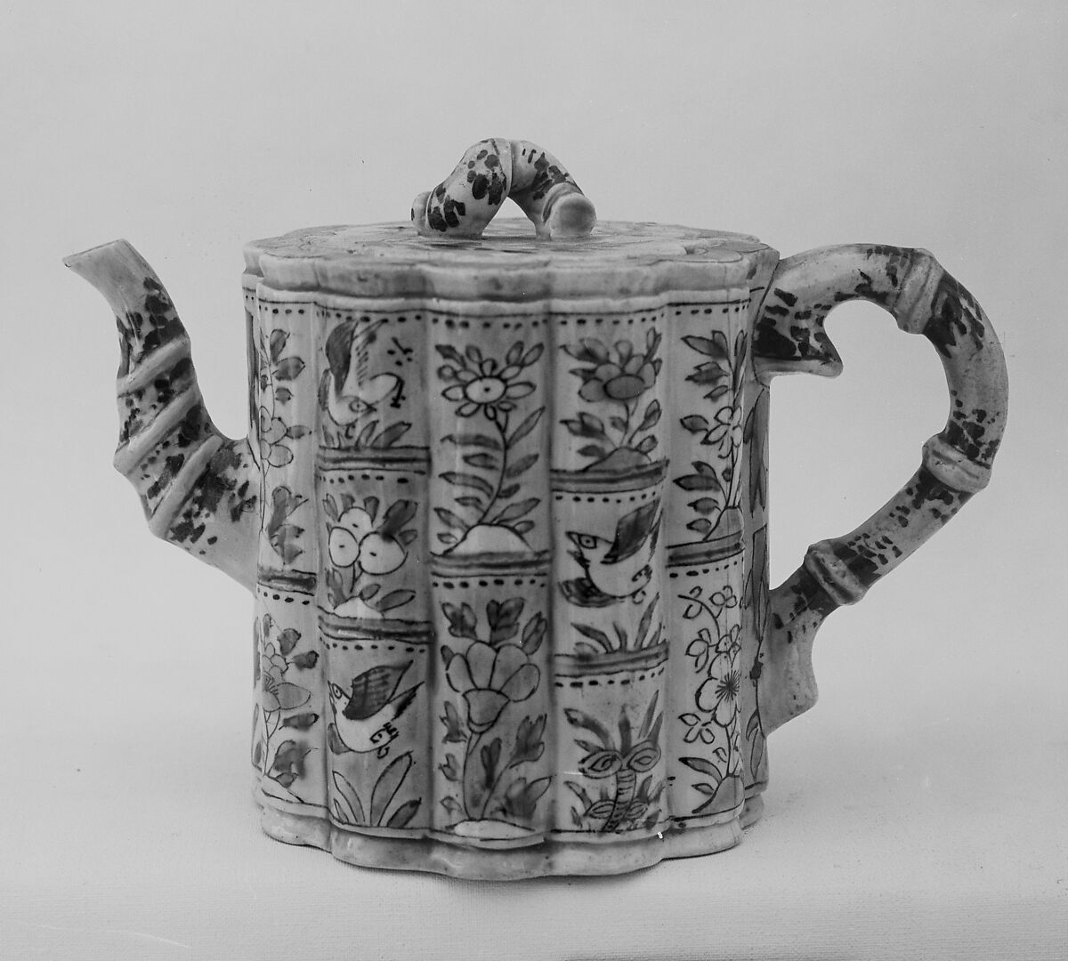 Teapot China Qing dynasty (16441911), Kangxi period (16621722