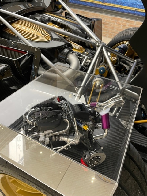 Pagani Zonda R Engine
