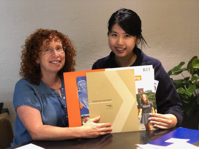 What Does Downloaded By College Mean On The Common App Low Shergoidold