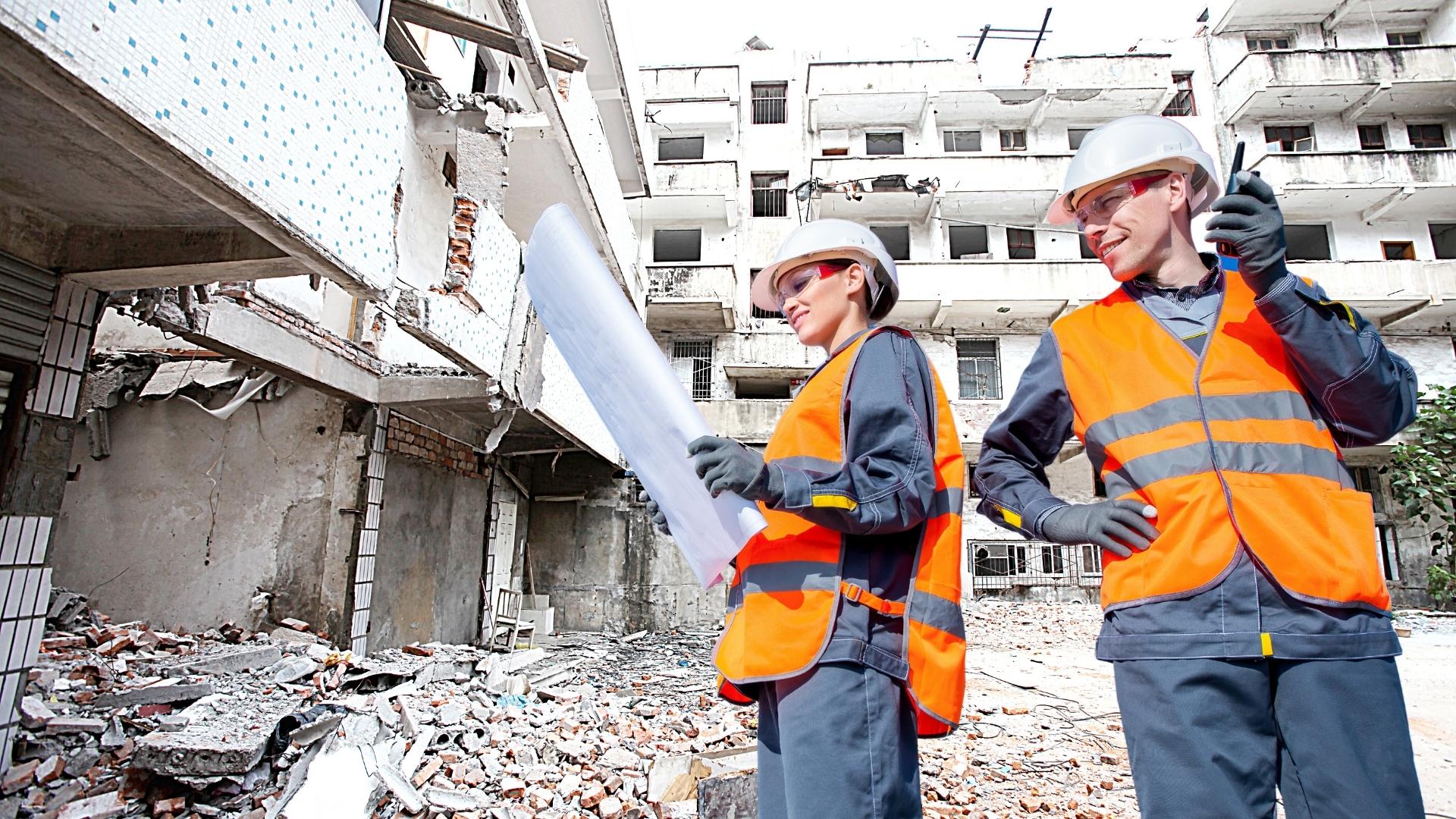Learn To Blow Up Buildings Safely The 5 Best Demolition Engineering Courses College Cliffs
