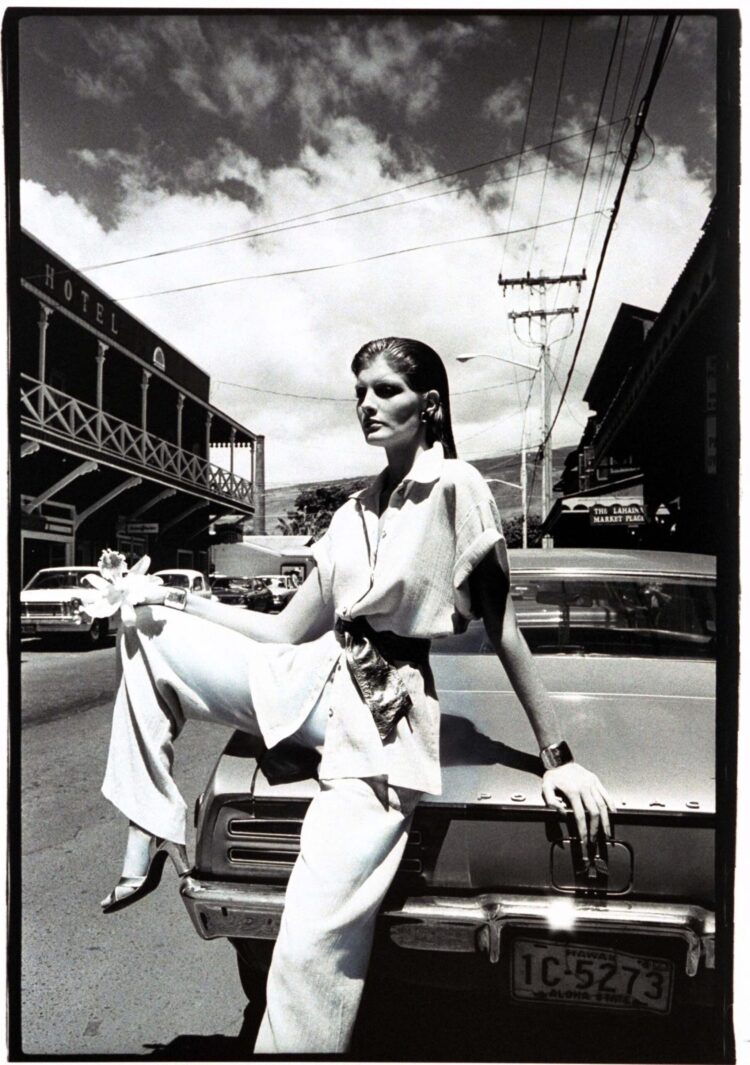 18 Hot Sexy Rene Russo Bikini Pics