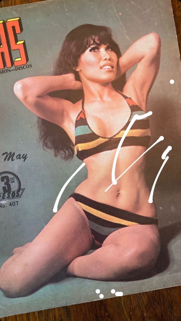 9 Hot Sexy Lyn May Bikini Pics