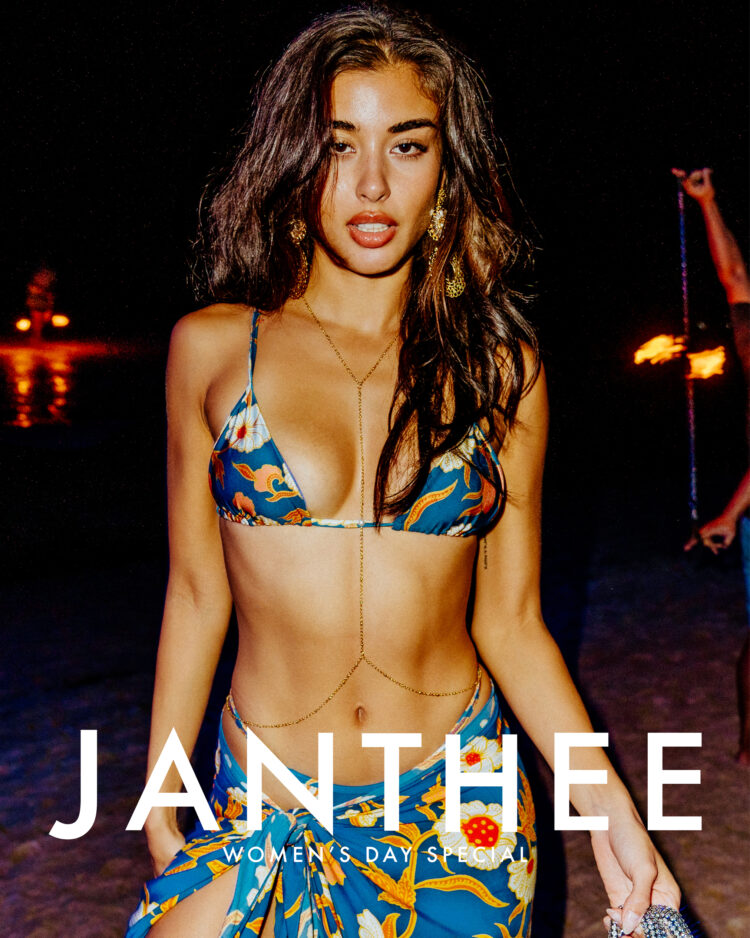 7 Hot Sexy Ava Fiore Bikini Pics