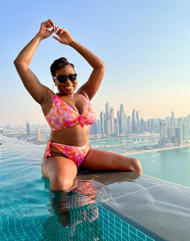 6 Hot Sexy Jada Rounds Bikini Pics