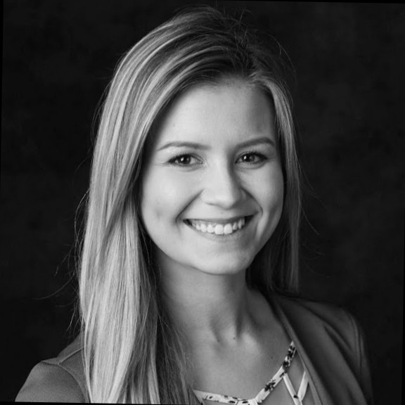 3 Hot Sexy Kiley Rowe Bikini Pics