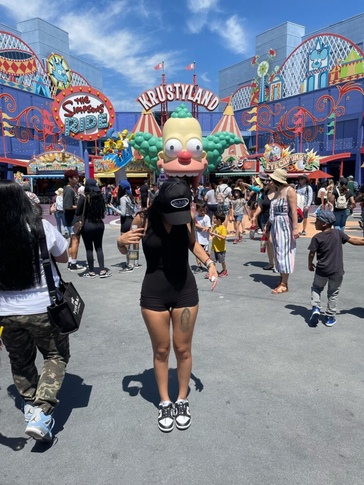 4 Hot Sexy yamillca Bikini Pics