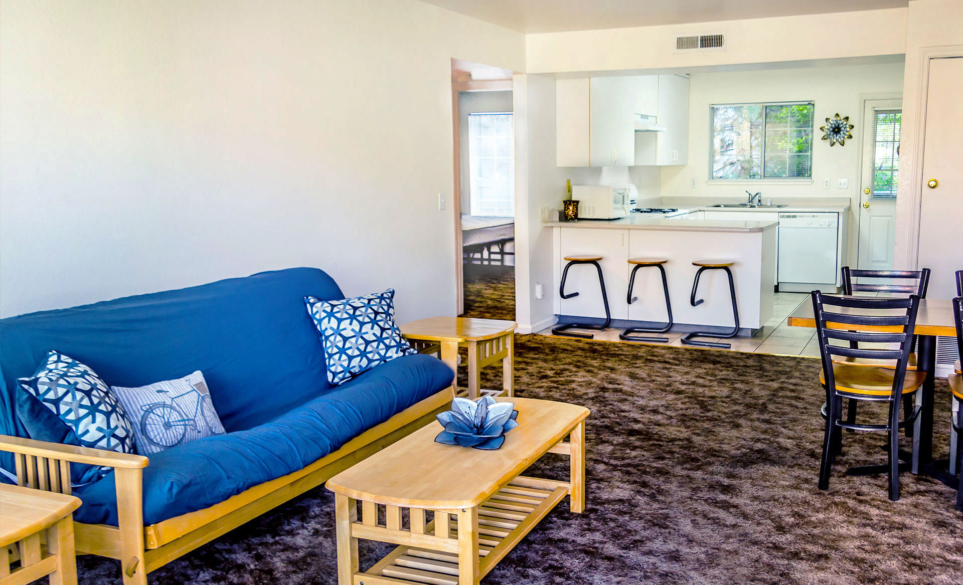Best Reno Apartments for Rent Near UNR College Terrace Student Apts
