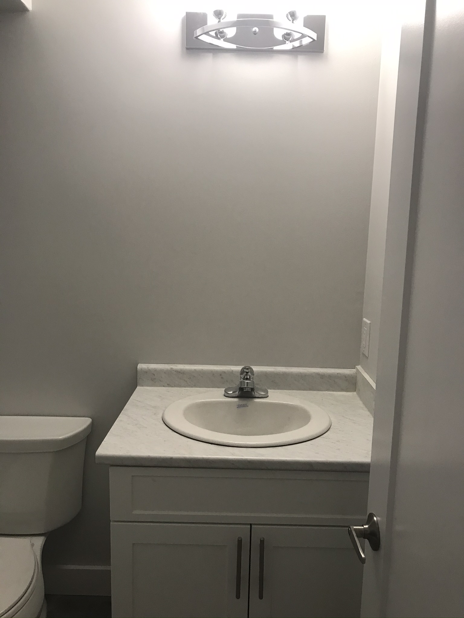 CRESTLINE APARTMENTS Colliers Rentals