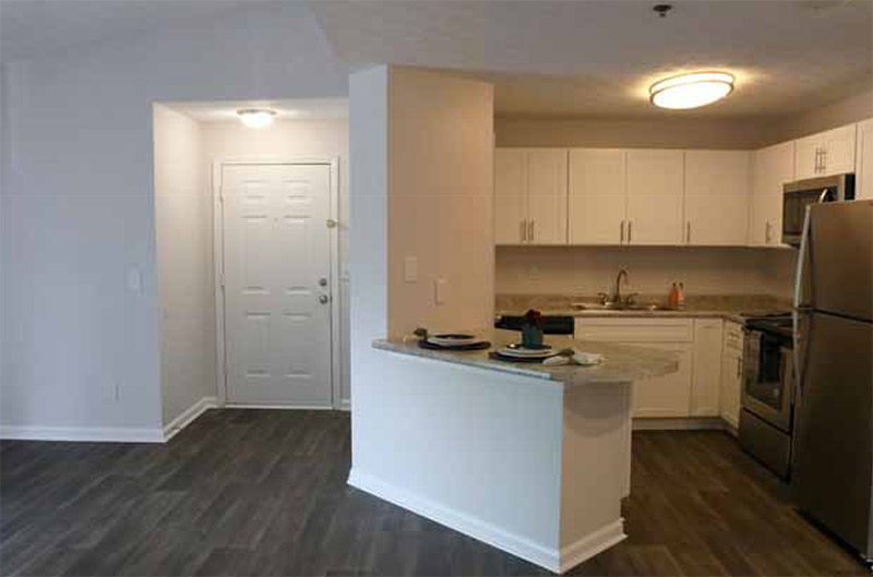 Need a Home Office in a Convenient Location? Collingwood Apartments