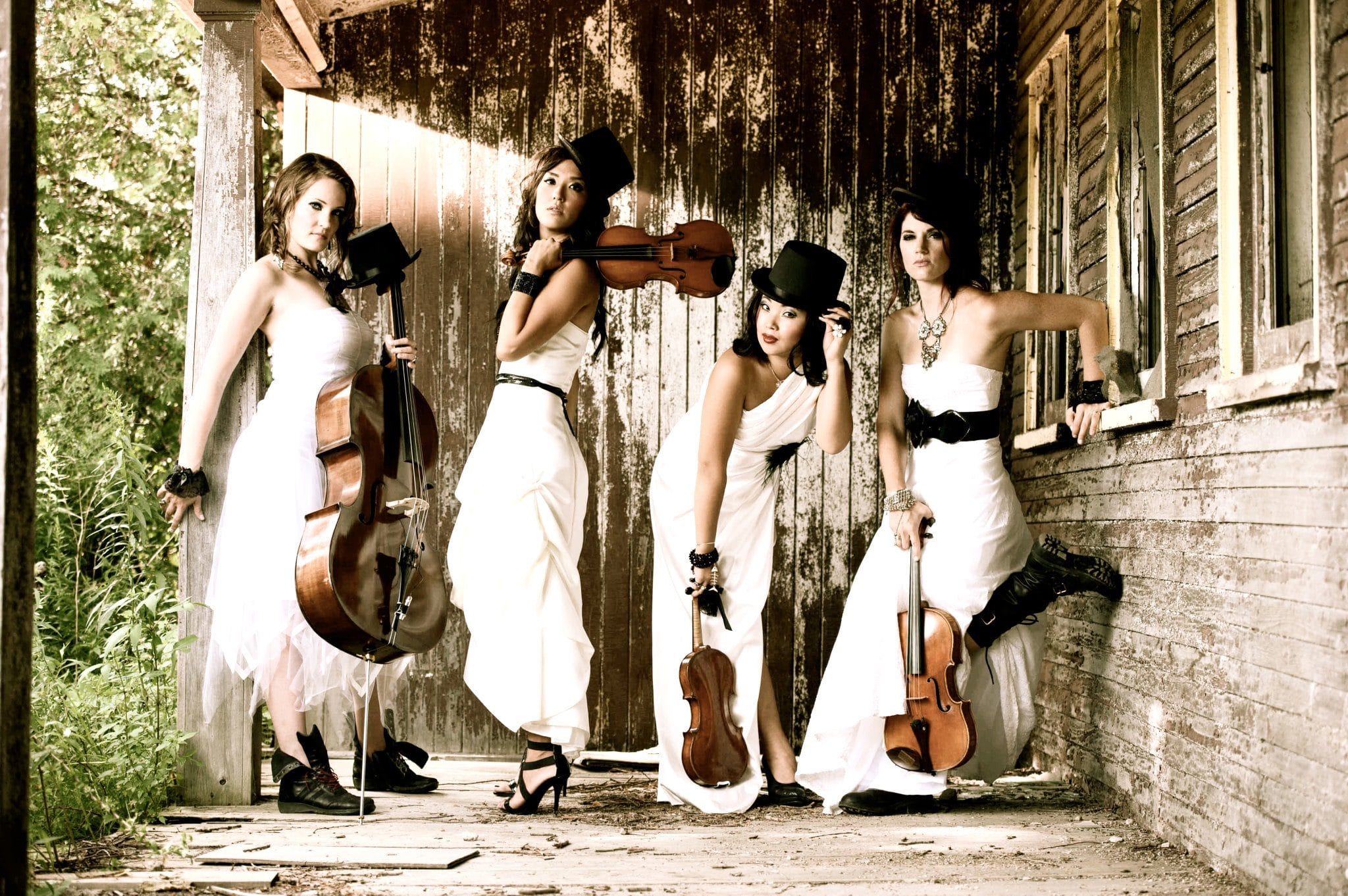 Dévah Quartet Electric string quartet with drums Collingwood Music