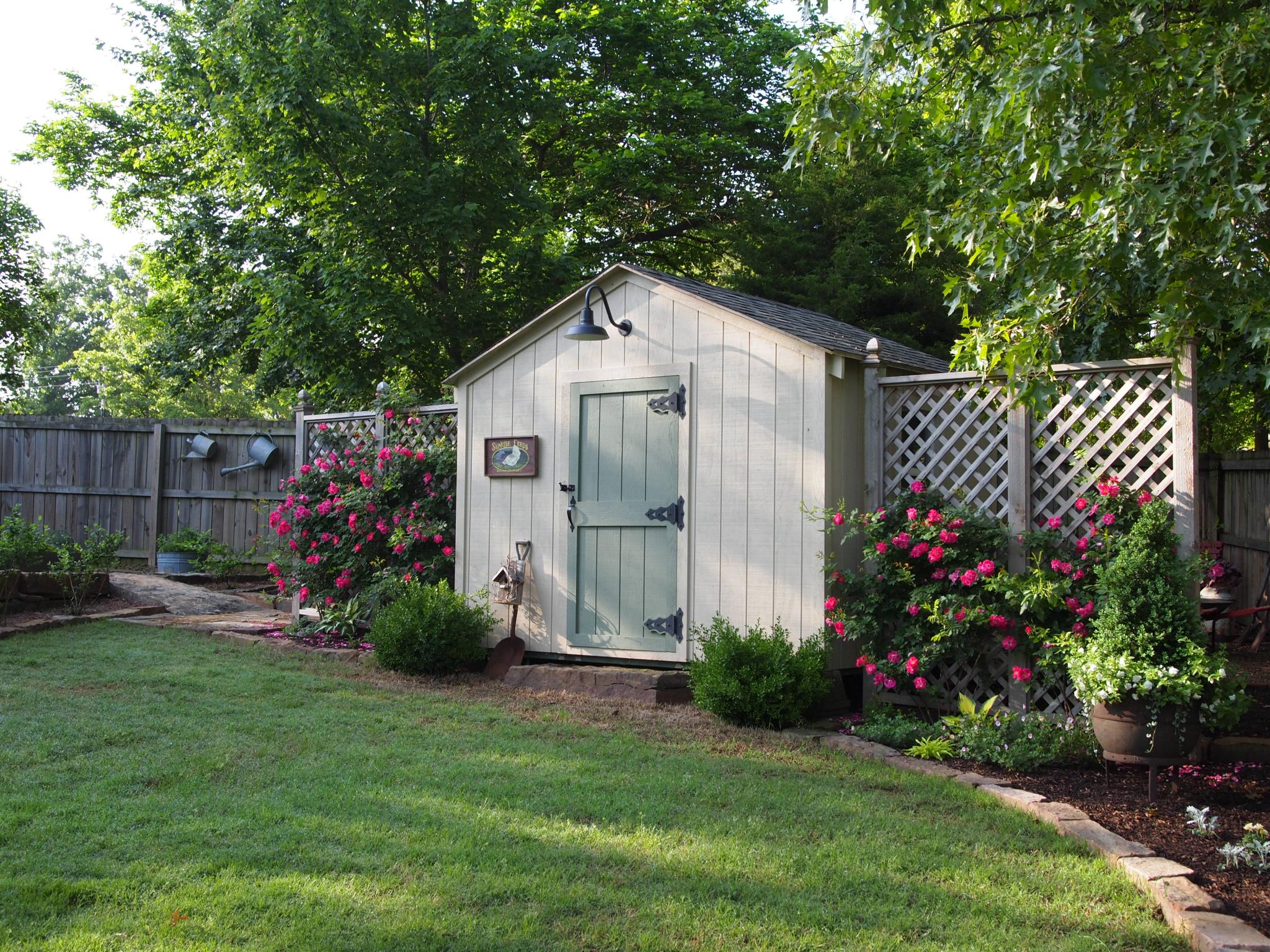 How Can Your Garden Shed Be a Glamorous Item in Your Garden? Cool