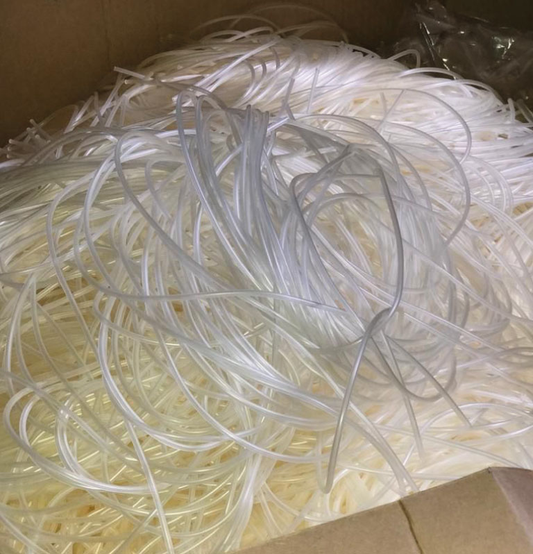 Venta de PVC blando, semiblando y peletizado para fabricacion de suelas.