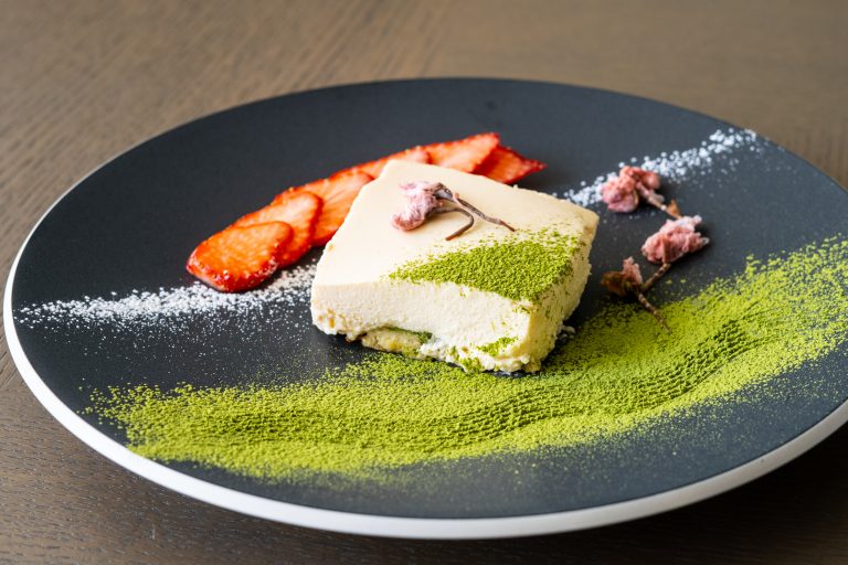 【公式】COLONIAL BEACH みなとみらい 横浜ハンマーヘッドの、世界をトリップできるシーフードレストラン NEWS＜ネット予約可＞