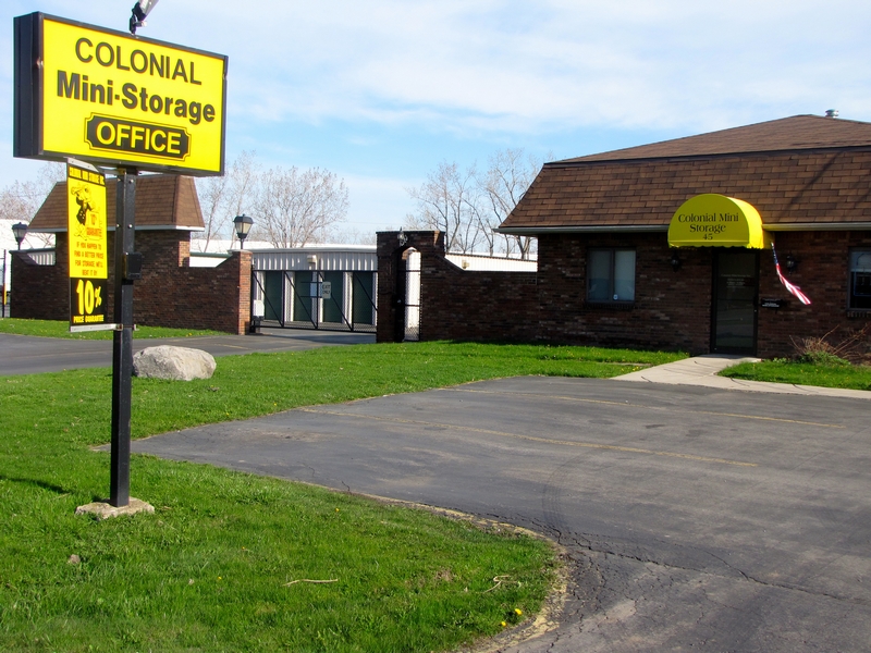 Self Storage Units in Buffalo, NY Colonial Mini Storage