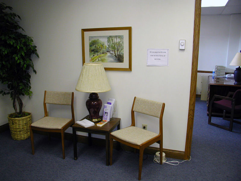 Photos Colonial Square Apartments and Offices for Rent Menomonee