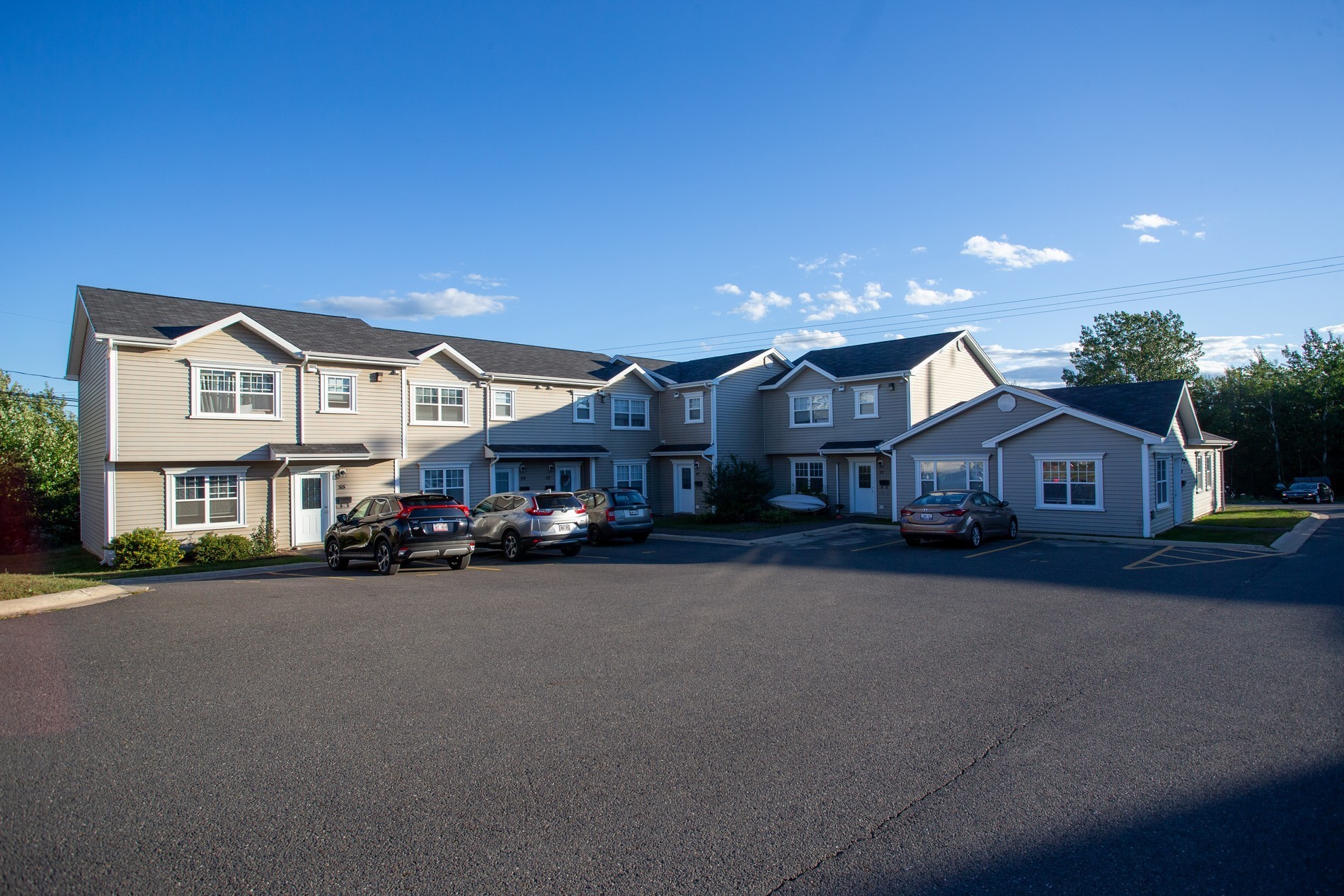 292 Ridgeview Lane Townhouses