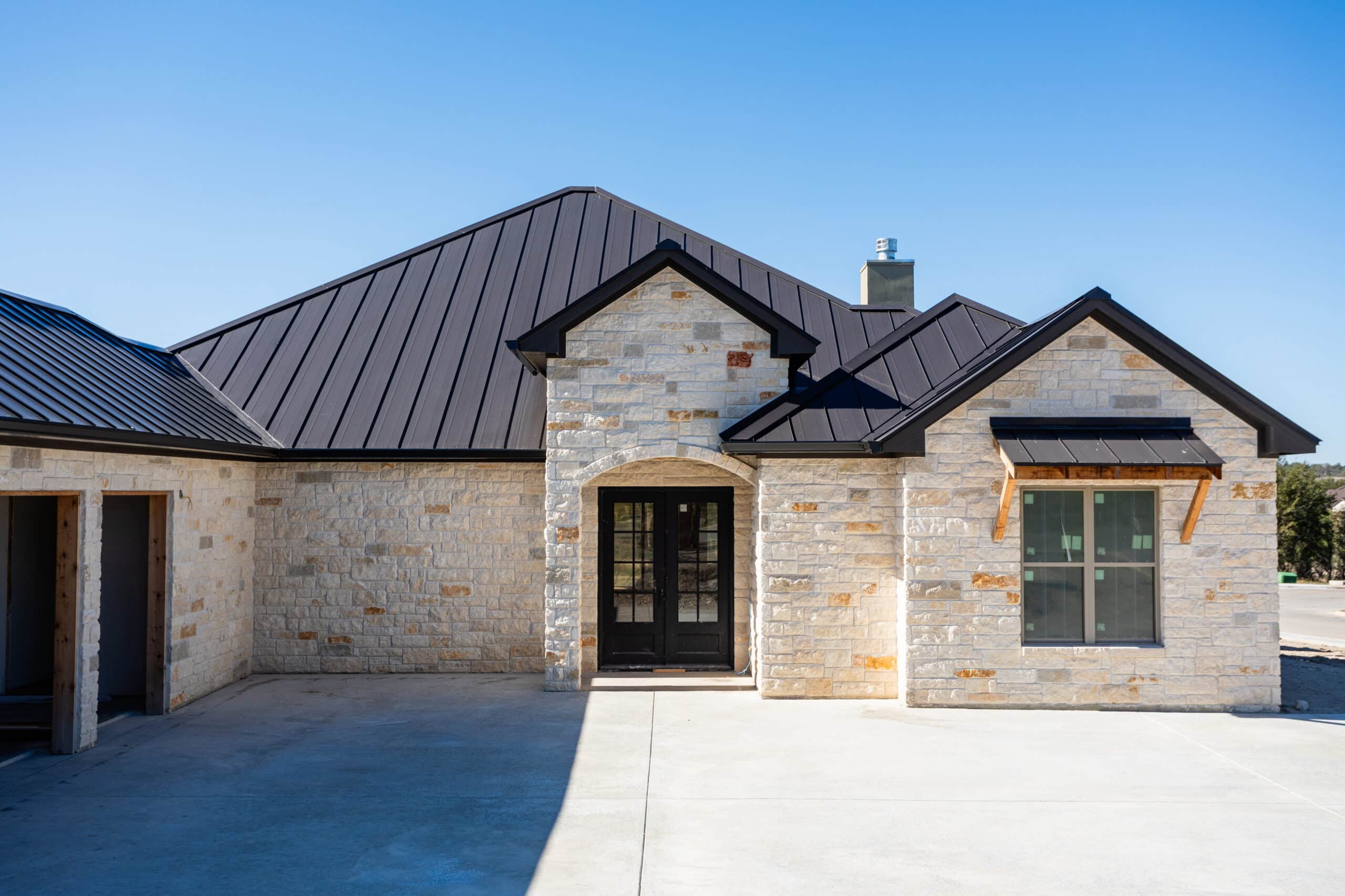 House for Sale "1000 E Cielo Drive" Comanche Trace, Texas