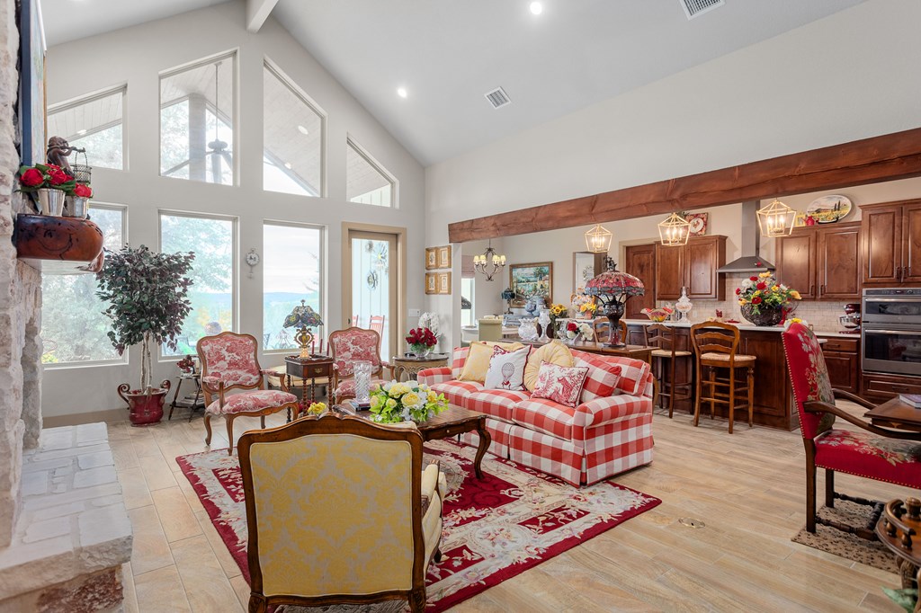 House for Sale "1006 Comanche Hills" Comanche Trace, Texas