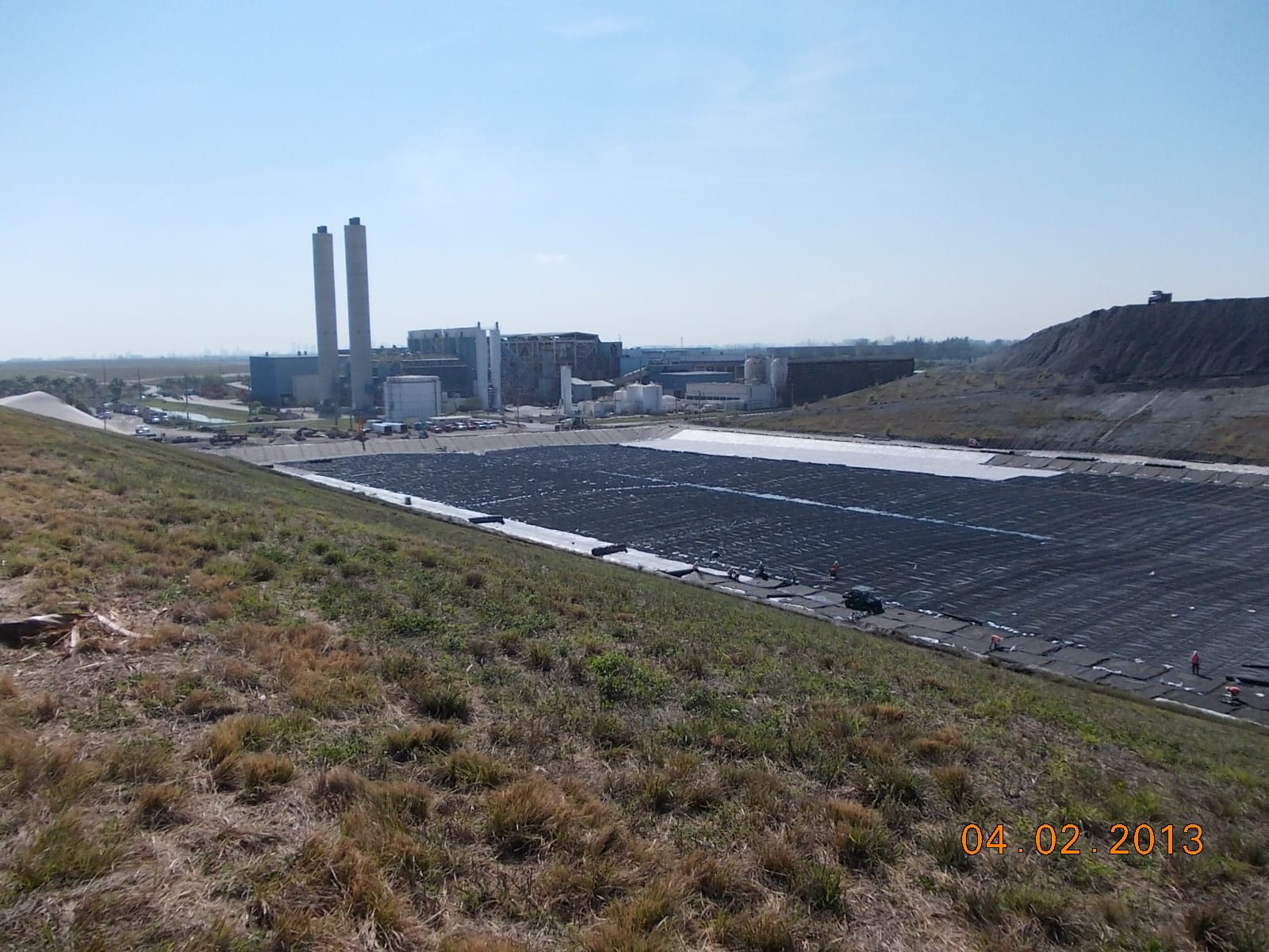 Geosynthetics Complete for MiamiDade Landfill Cell 20 COMANCO