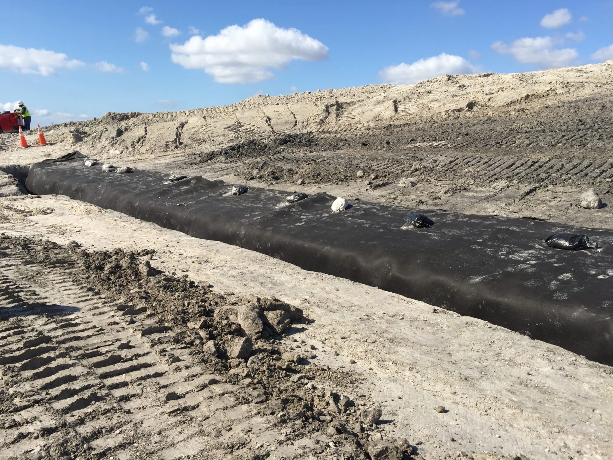 Slope Closure Project Preparing for Liner Installation COMANCO